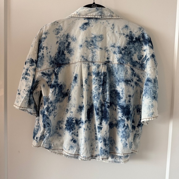 Wild Fable Blue Tie-Dye Button Down Shirt - Size M - Picture 4 of 4